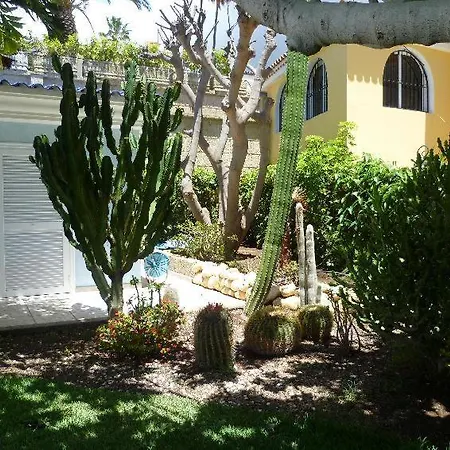 Sleeps 4 Pool Wifi *